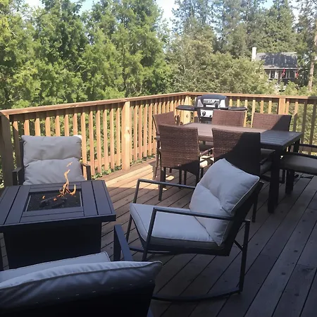Pet Friendly Grizzly Blair Lodge Cabin